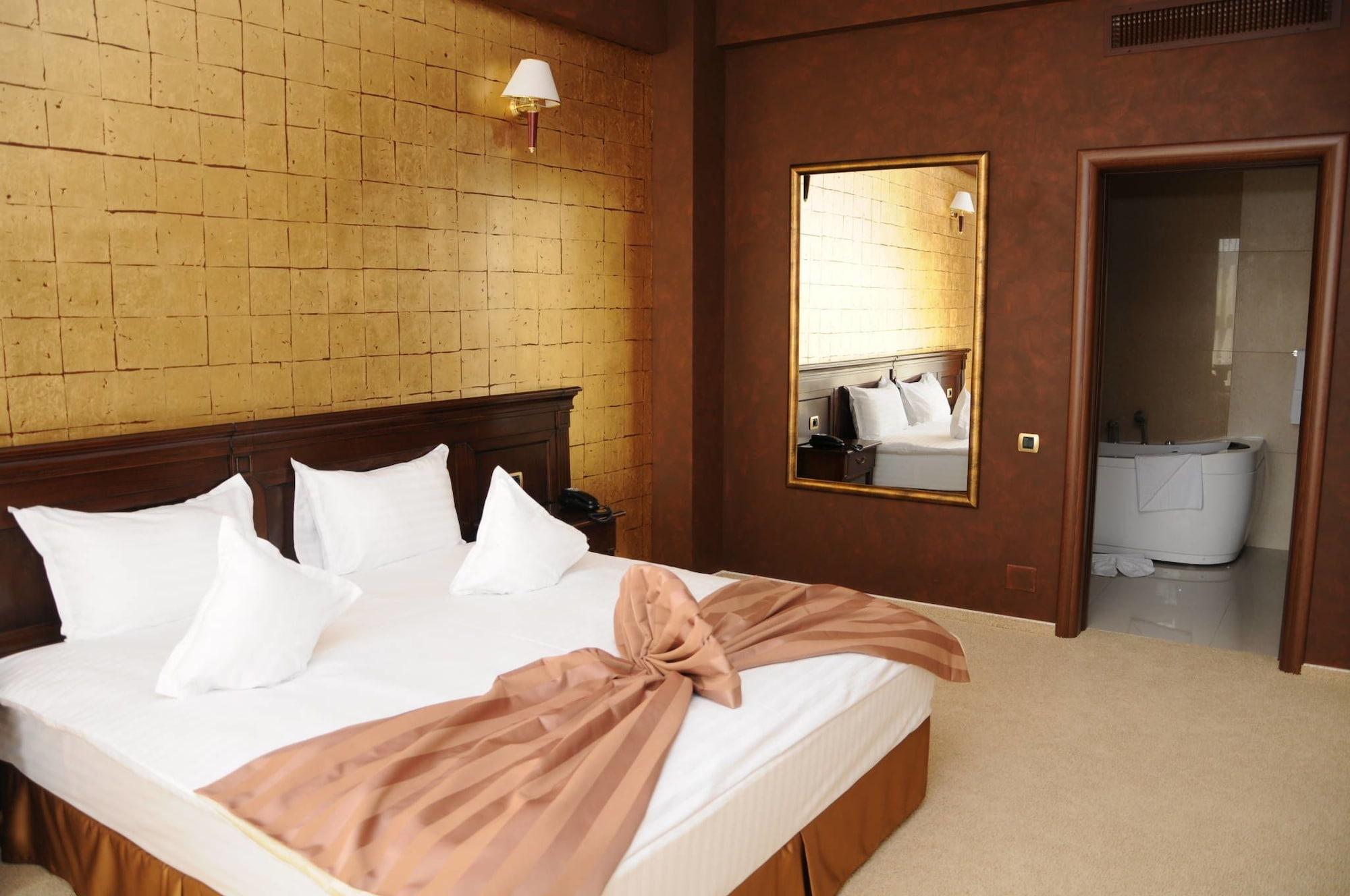 קריובה Hotel Rexton מראה חיצוני תמונה