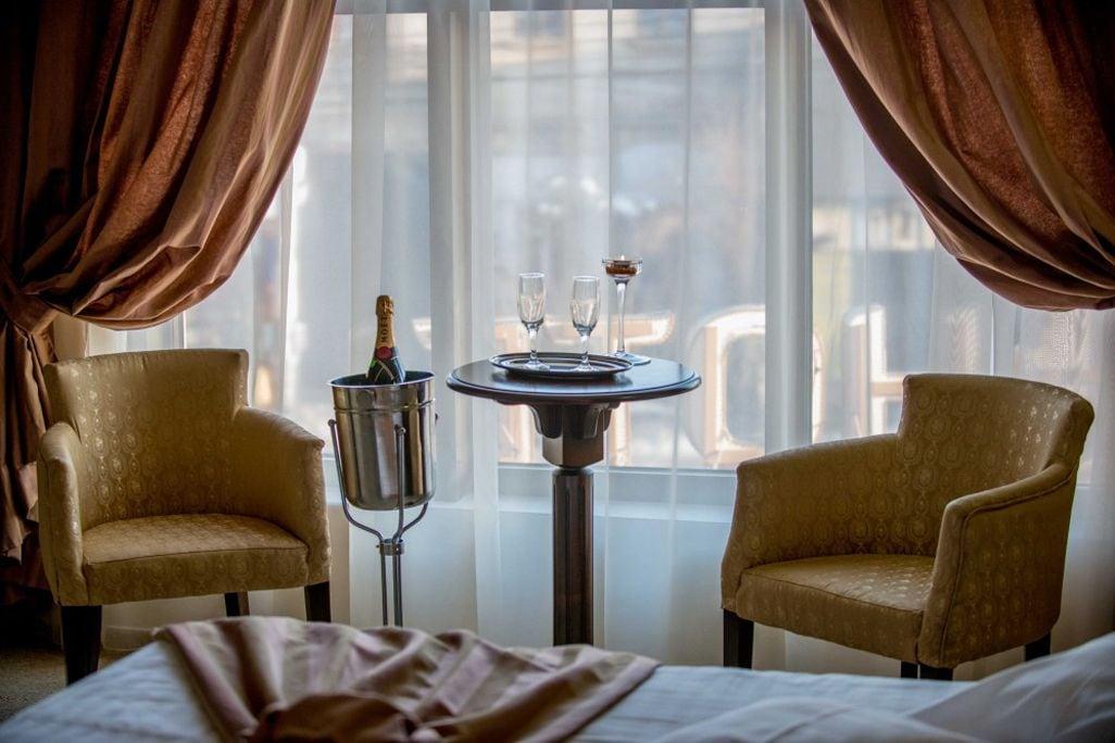 קריובה Hotel Rexton מראה חיצוני תמונה